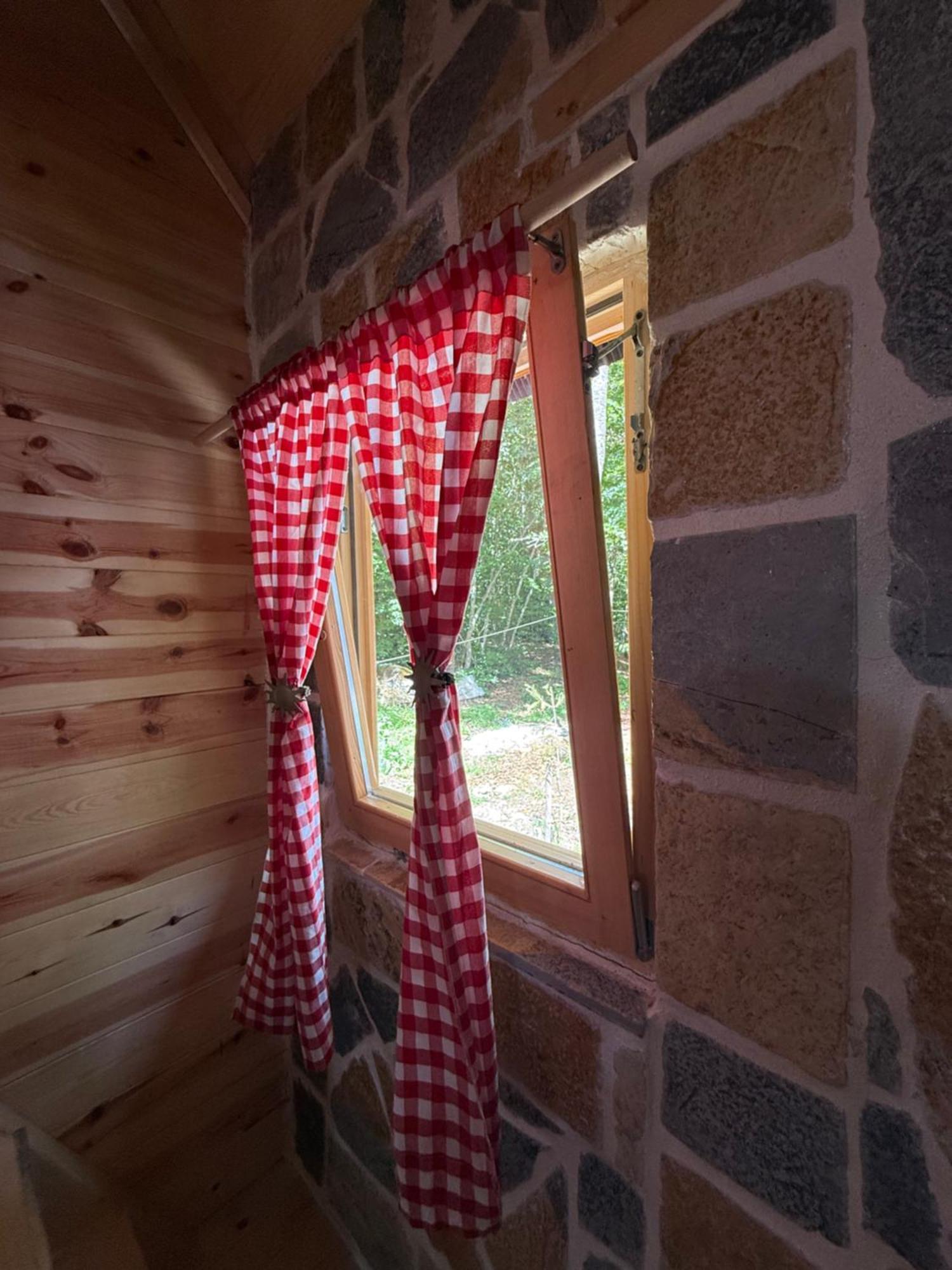 Villa Wildbeauty Grebaje Vuthaj Exterior foto