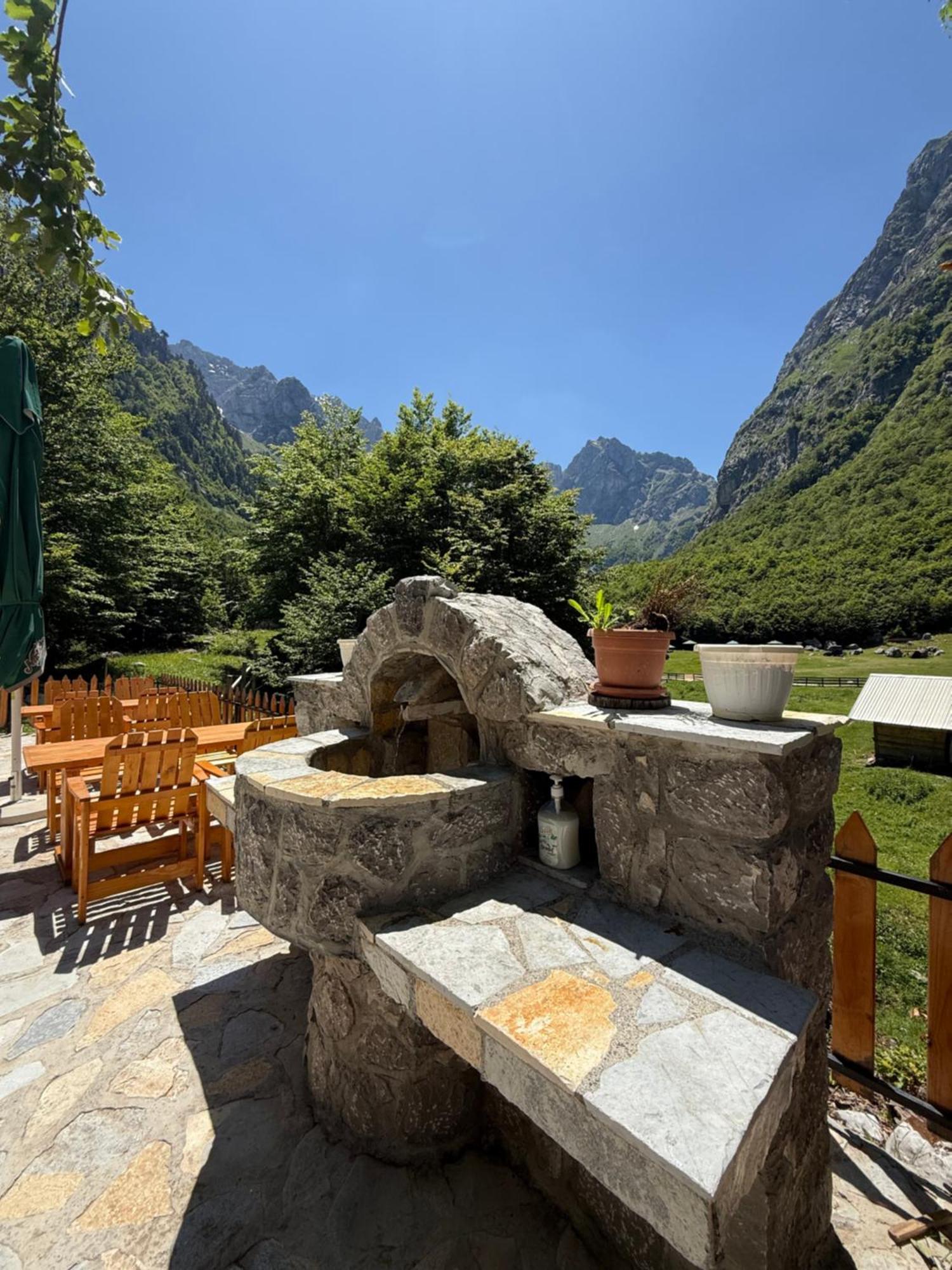 Villa Wildbeauty Grebaje Vuthaj Exterior foto